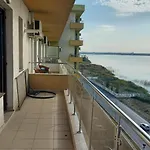 Summerland 65 Apartment *