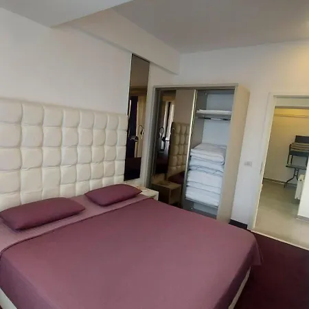 Summerland 65 Apartment