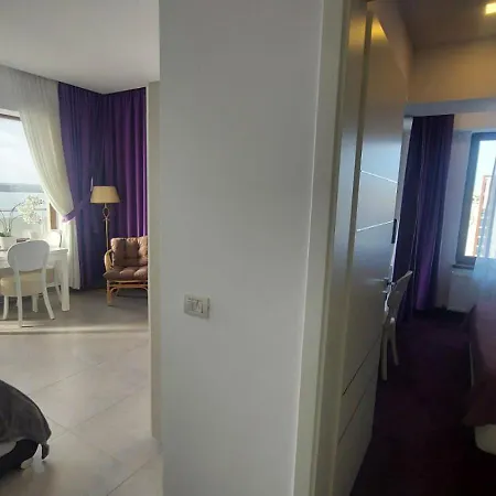 Summerland 65 Apartment Mamaia